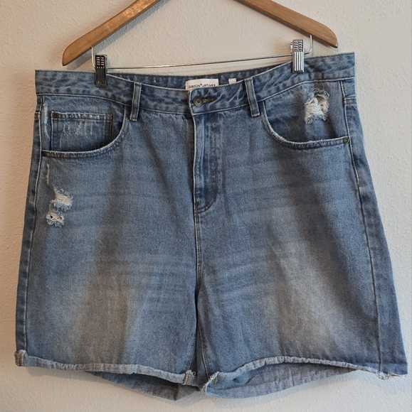 Gibson Latimer Pants - Gibson Latimer Women's Distressed Denim Shorts
